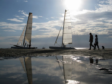 Catamarans op het strand