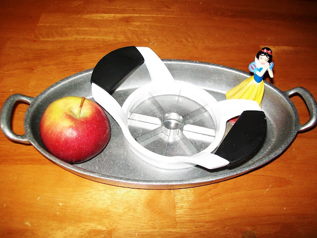 Snow White's Poisoned Apple Cutting Activity