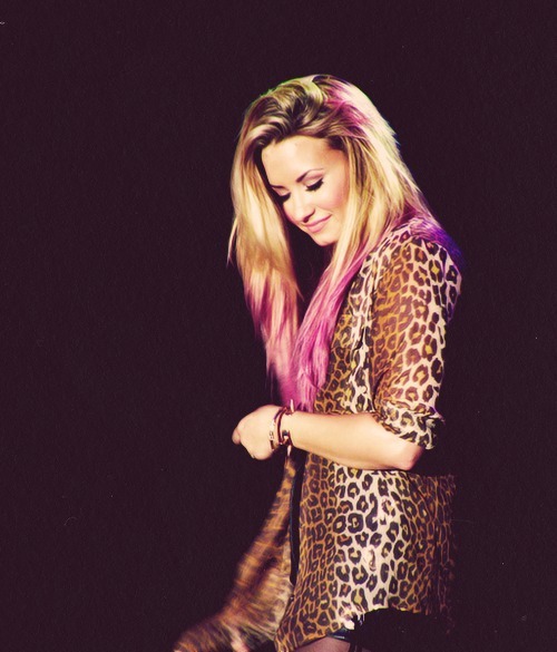 Demi Lovato S Pink Ombre Hair