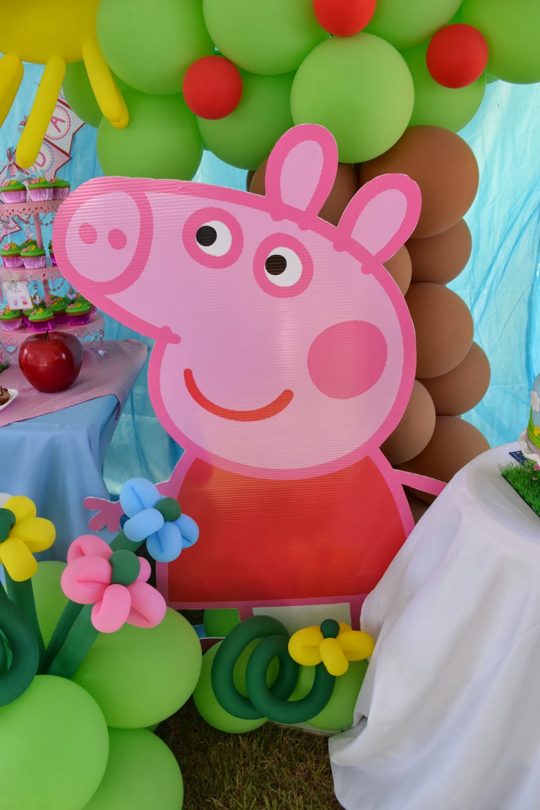 Partylicious Events PR {Peppa Pig Party}