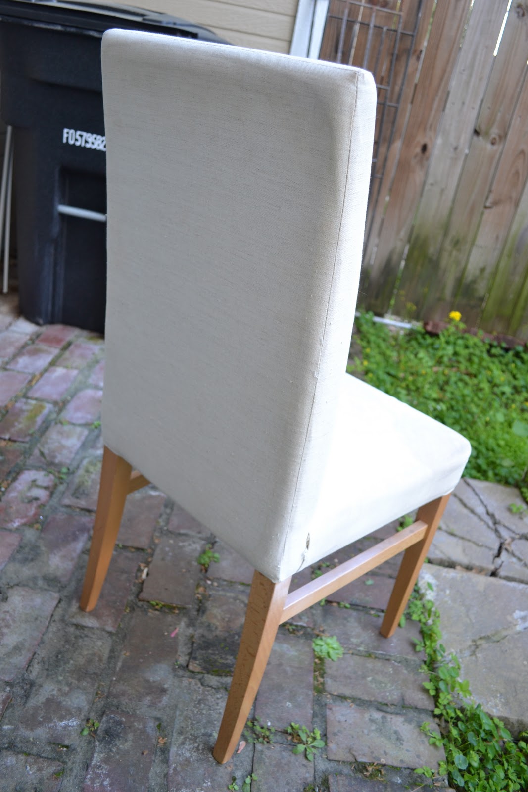postagious DIY Chevron Painted Fabric Chair