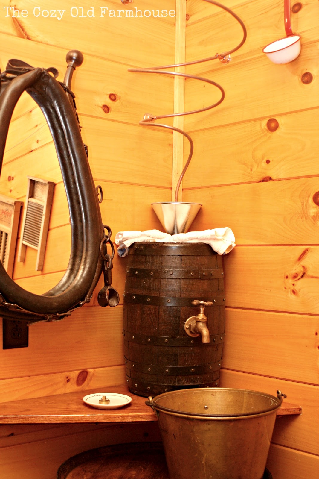 The Cozy Old Quot Farmhouse Quot Cutest Junkiest Vintage Cabin