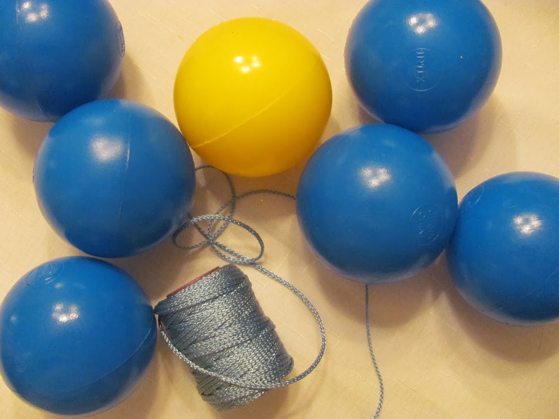 Snowballs and Snowflake Ornaments Glittery and Fun Crafts a la mode