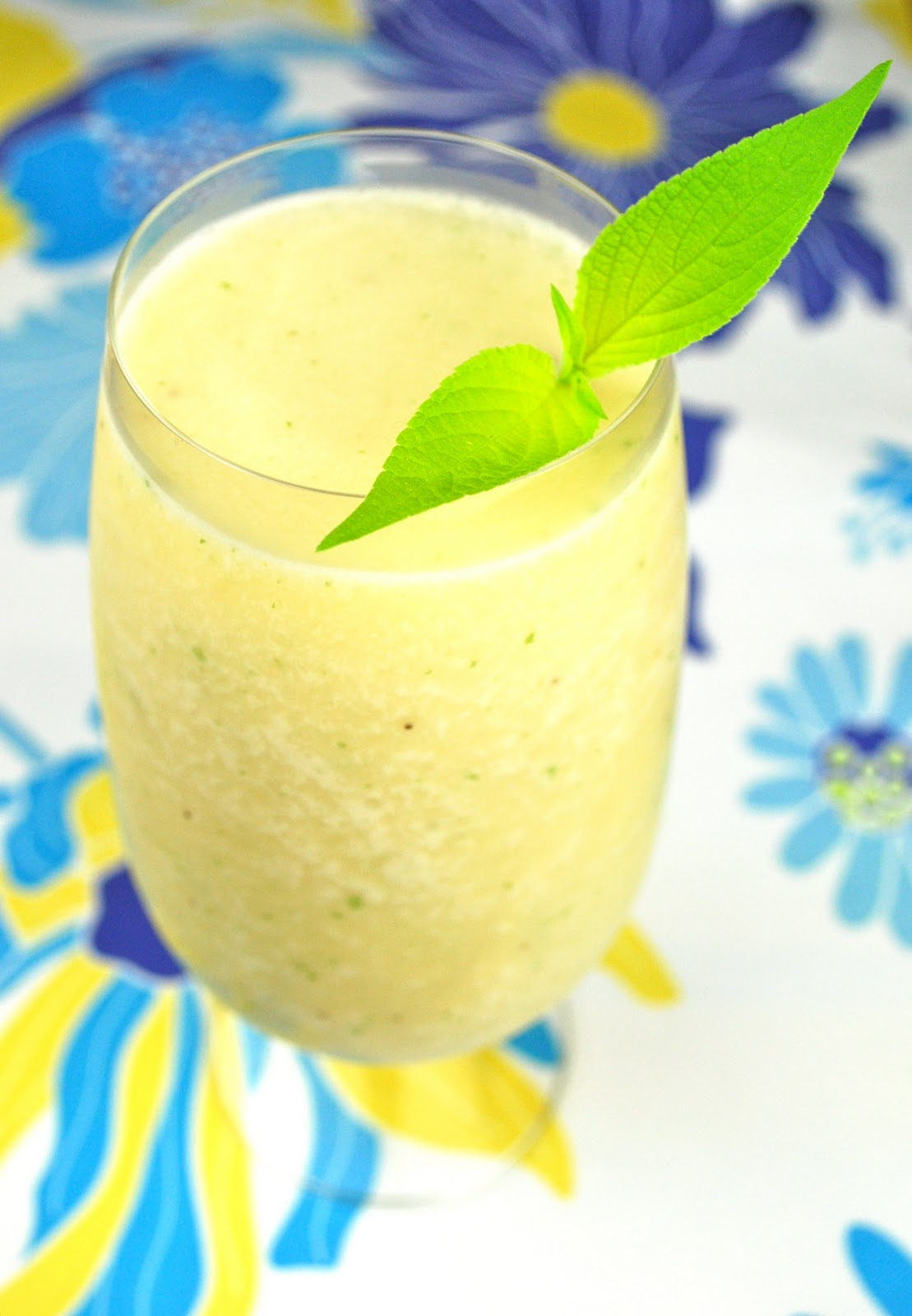 yellow alcoholic drink names