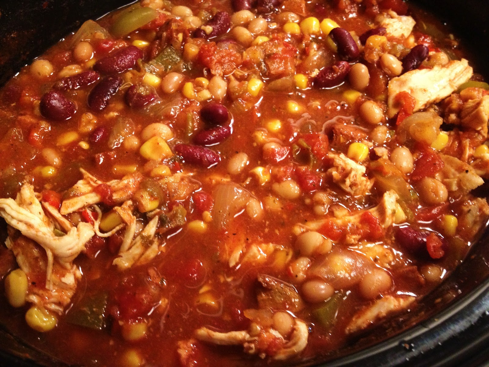 what's for sups? Slow Cooker Chicken & Spicy Sausage Chili