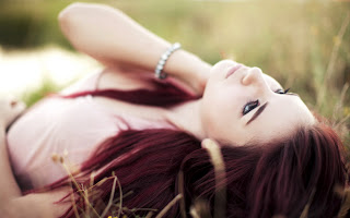 HD Alone Girls Wallpapers HD Alone Girls Wallpapers