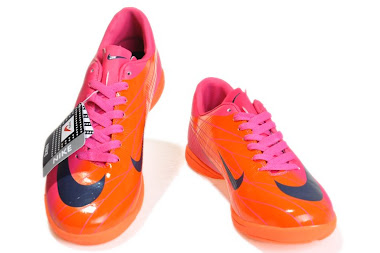 Nike Mercurial RM250.00(size 38)