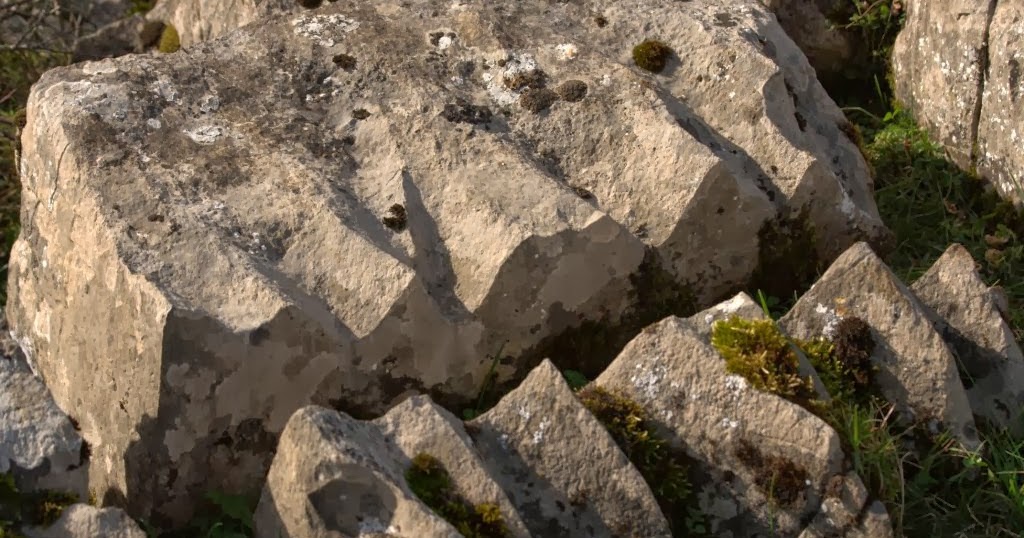 Imágenes geológicas Termoclastismo en lapiaz