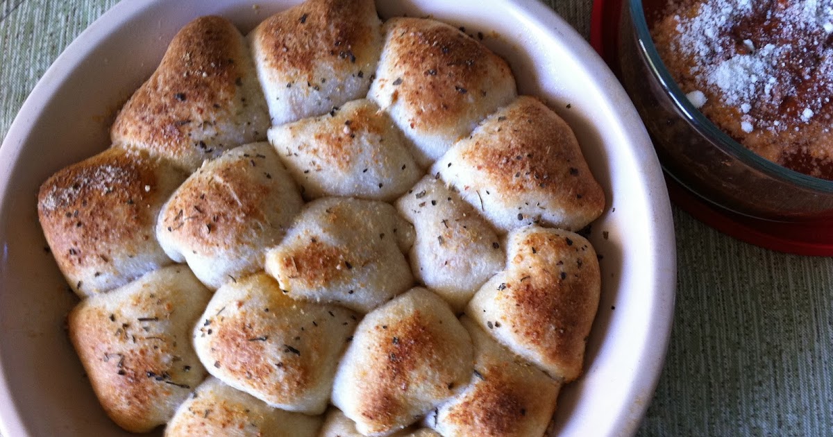 Do You Know the Muffin Pan? PullApart Pizza Bread