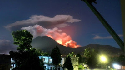 2012 - Il risveglio dei vulcani - Pagina 5 Video-110714-vulkan-DW-Sonstiges-Tomohon+(1)