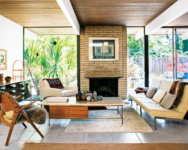 Room for Two: Traditional Meets Midcentury-Modern Design | Work ... Room for Two: Traditional Meets Midcentury-Modern Design | Work ...