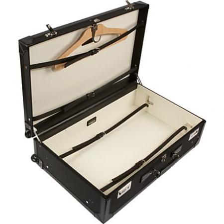 tumi trunk