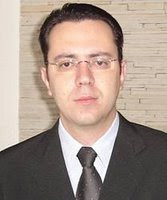 http://2.bp.blogspot.com/-xSMsQX96Yr8/Tee-KxteaPI/AAAAAAAAApE/r4U3UDUBTXc/s1600/Eliel_Gaby.jpg