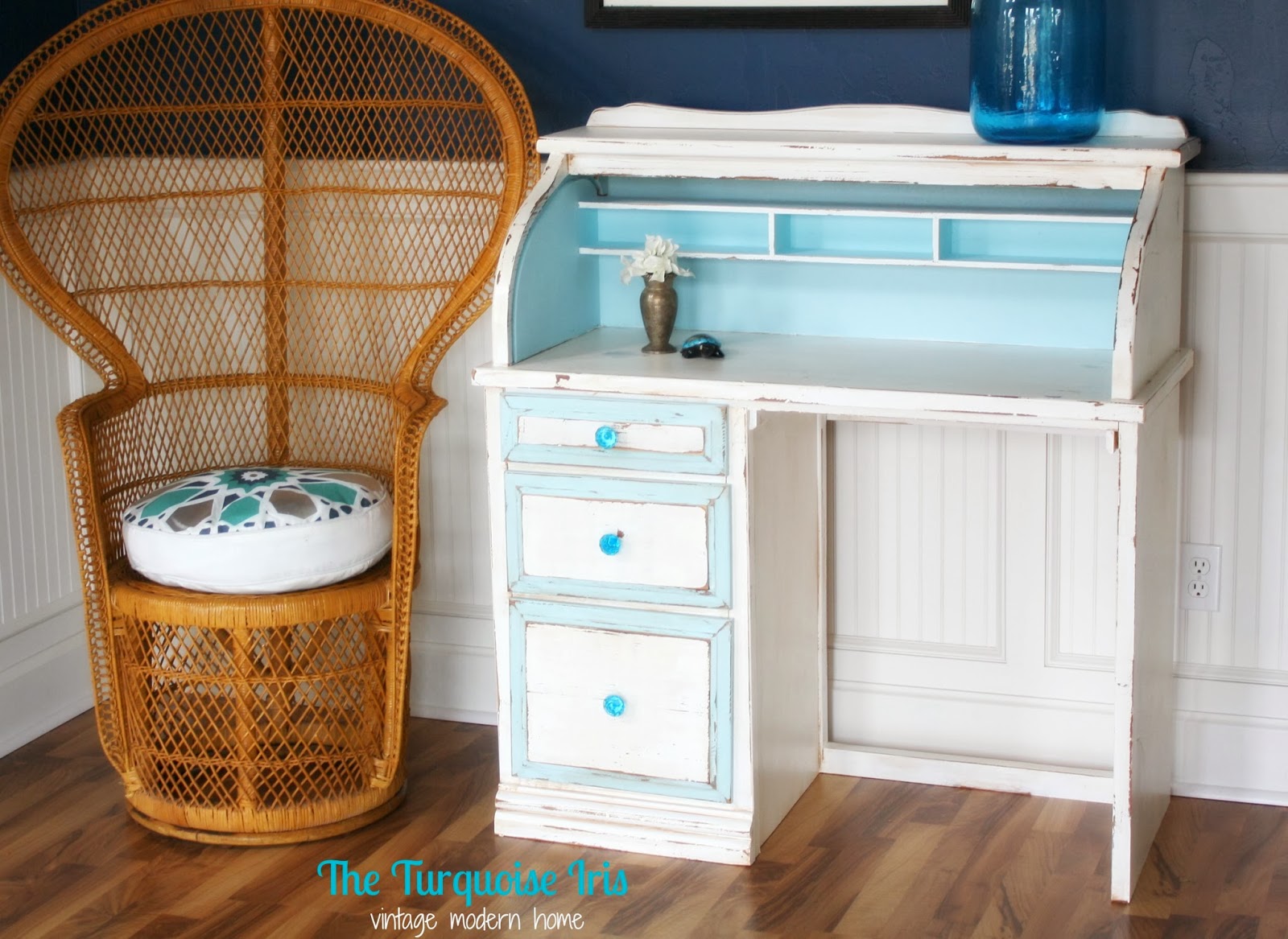 The Turquoise Iris Furniture & Art White & Blue Desk