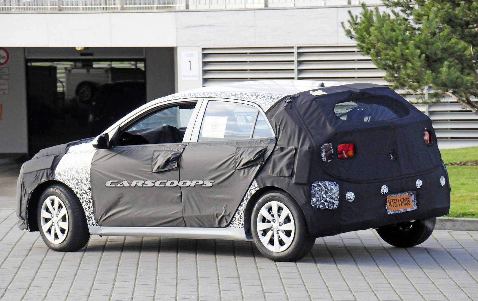 http://2.bp.blogspot.com/-xTuXVy-Dehw/Vov2RLOAR_I/AAAAAAABR_A/CSsS4RZiKJQ/s1600/New-Kia-Rio-3.jpg New-Kia-Rio-3