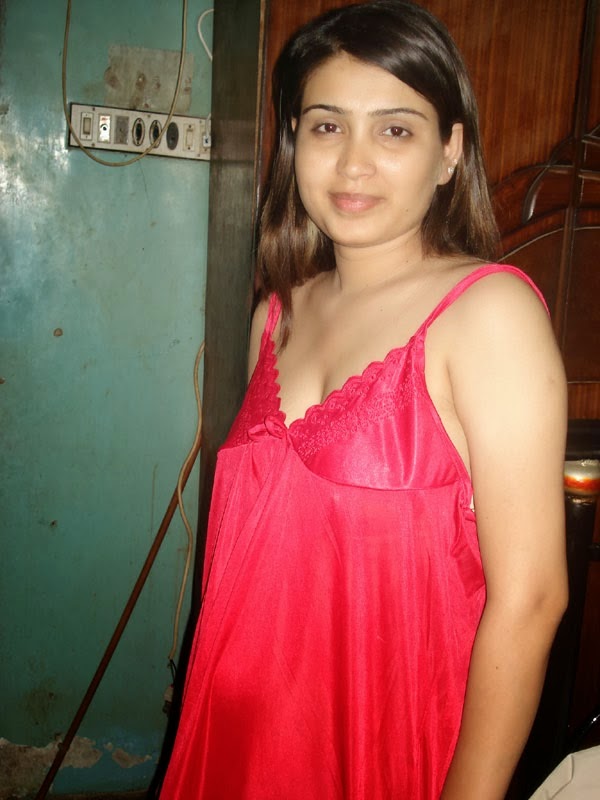 Hot House Wife Photos - Hot Indian Aunties