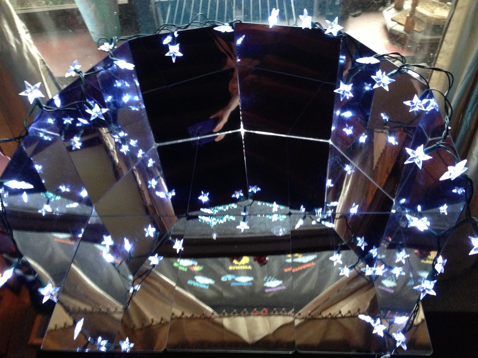 Epic Childhood Reggio, Light Table Play, and Light Play DIY Mirror