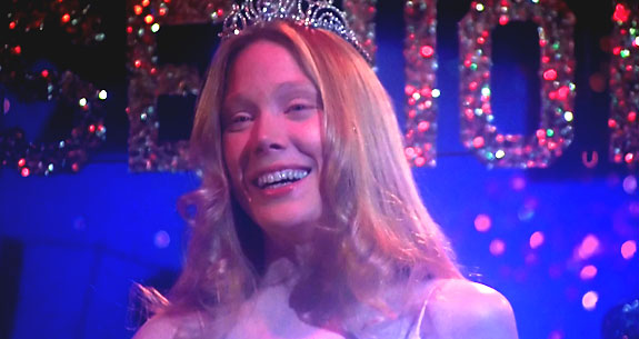 NATURALISTIC! UNCANNY! MARVELOUS!: CARRIE (1976), CARRIE ...