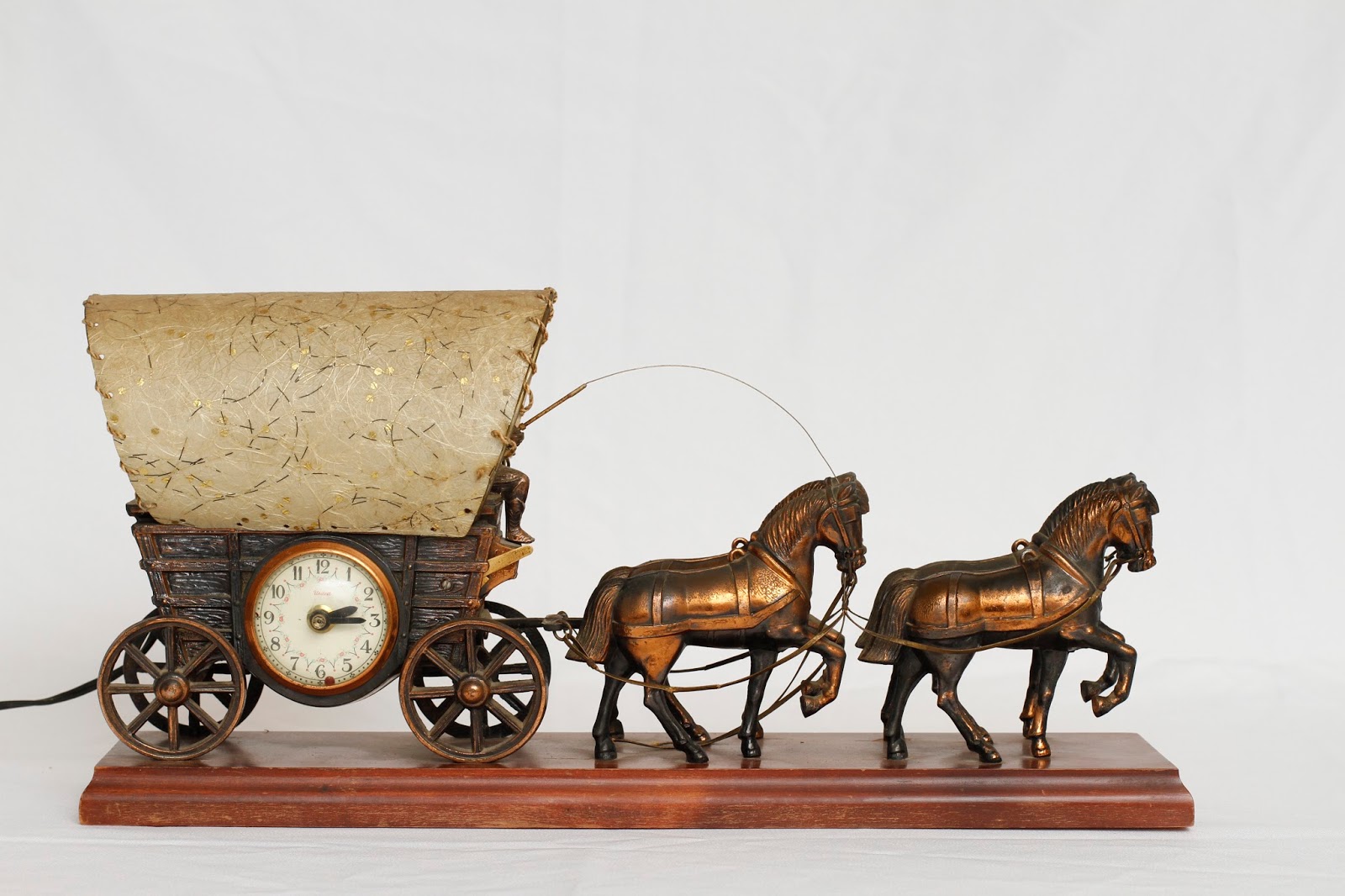 Vintage Covered Wagon Stagecoach Lamp Clock