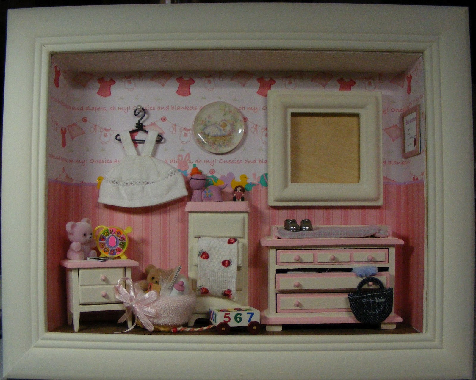 Baby Shadow box for coworker Heather "Maus" (Ermengarde)