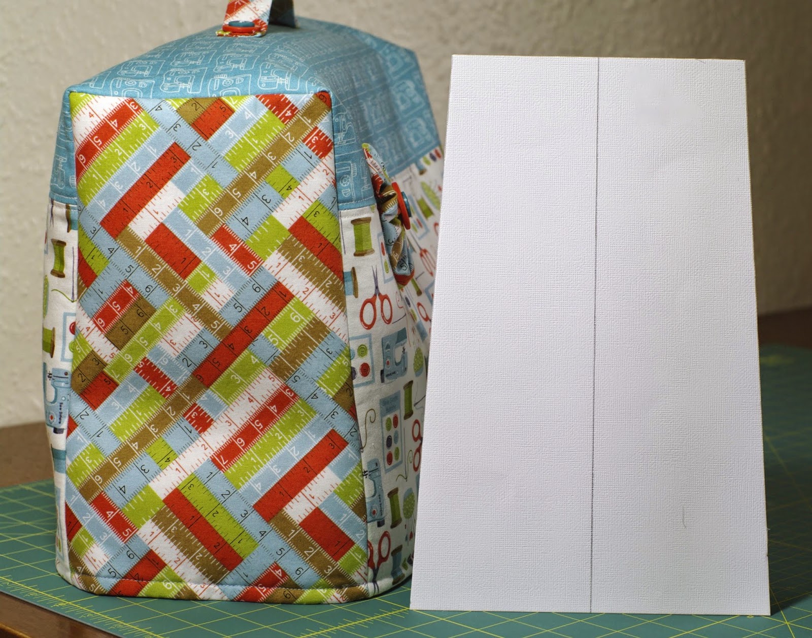 Lynne's Crafty Little Blog Sewing Machine Cover