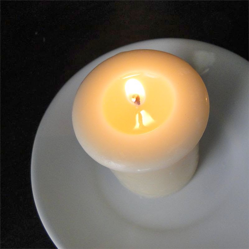 Don't Pin That Freezing Candles to Prolong Burning and Preventing Drips