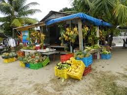 Remaxvipbelize: Beach side Fruit Shop 