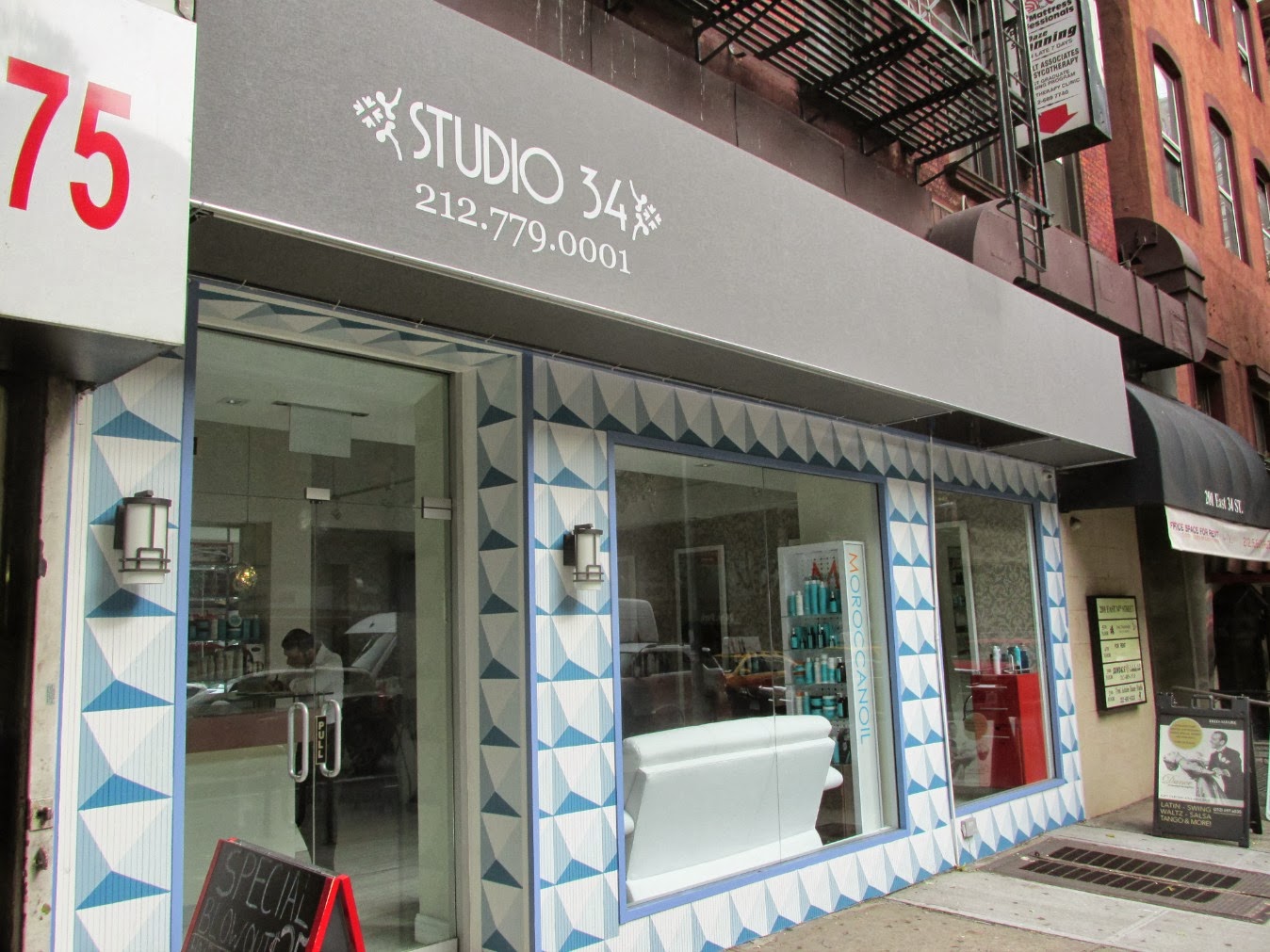 Midtown Blogger/Manhattan Valley Follies Studio 34 Hair Salon
