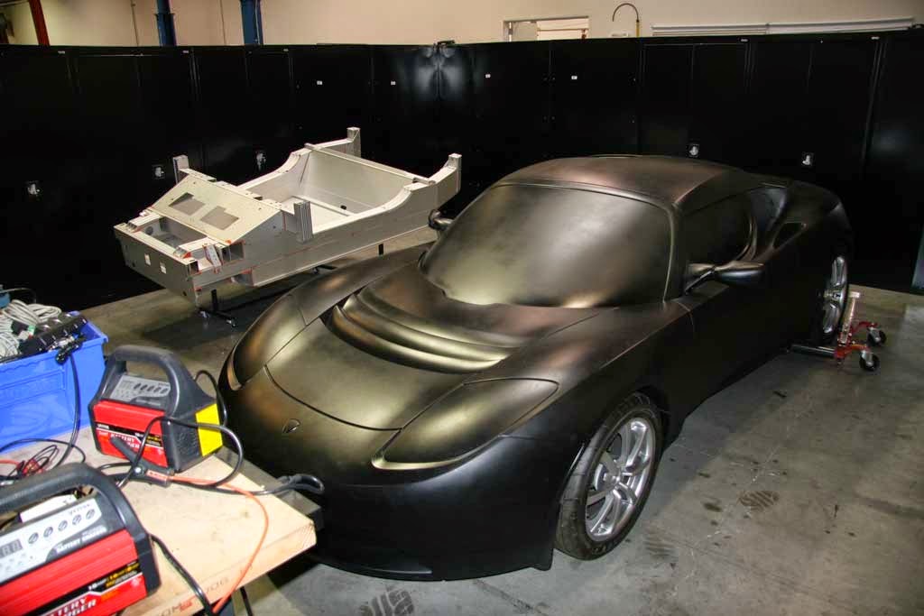 tesla-roadster-prototype.jpg