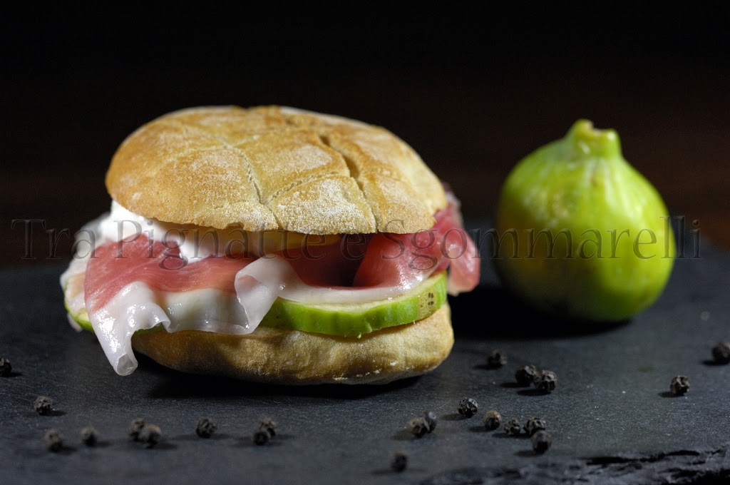 Tra Pignatte e Sgommarelli I miei panini Panino con prosciutto