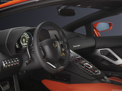 HQ Lamborghini Auto Car : 2012 Lamborghini Aventador LP700-4