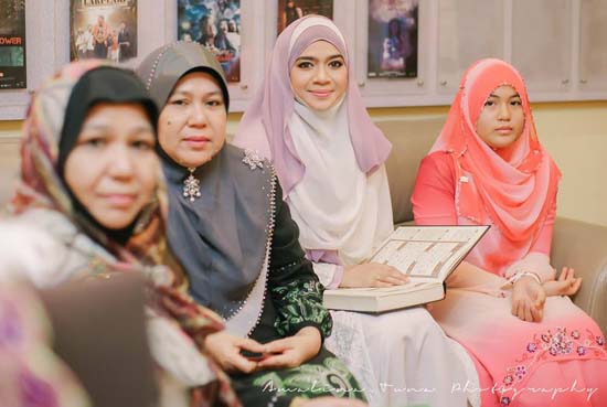 Foto Cantik Pernikahan Diana Amir oleh AmalinaTuna Foto Cantik Pernikahan Diana Amir oleh AmalinaTuna