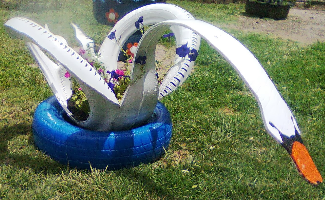 Tocando Mis Sueños: 22 objetos reciclados en macetas