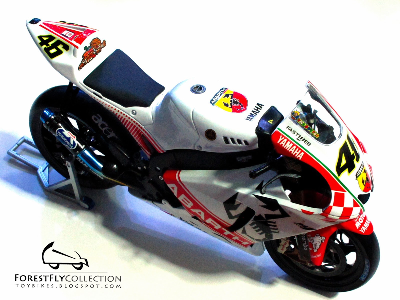 1:12 scale Yamaha YZR-M1 Australia GP7 Valentino Rossi