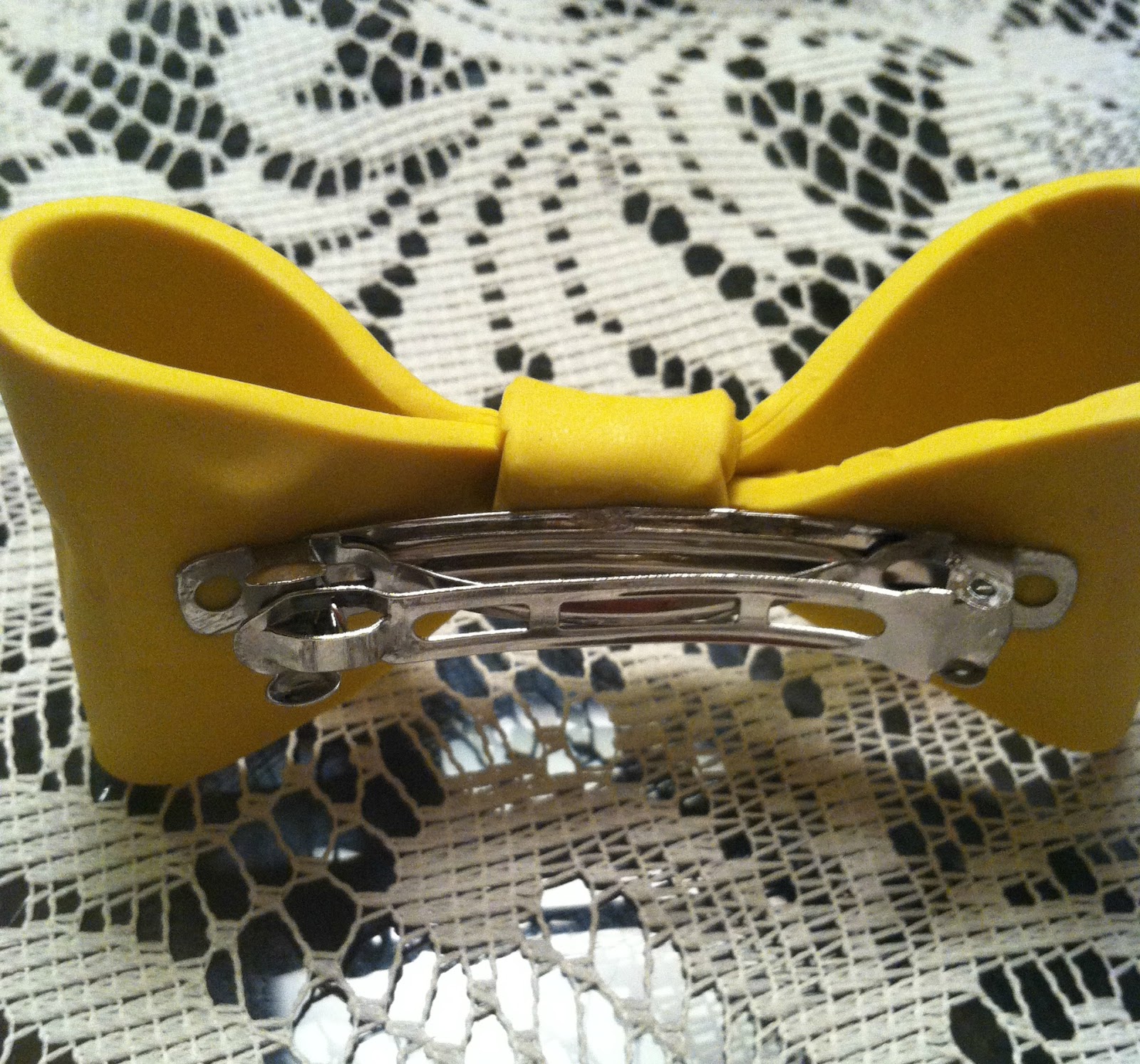 Lucky Sparkle DIY Bow Hair Clip