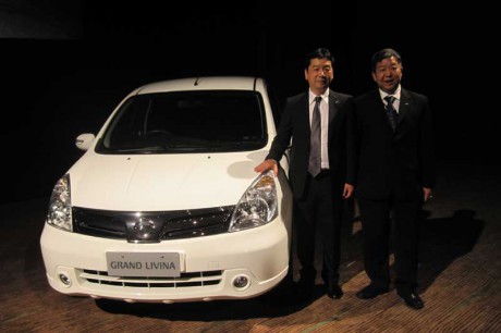 Nissan Grand Livina Nissan Grand Livina