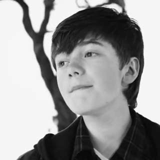 Greyson Chance – Sunshine and City Lights Lyrics | Letras | Lirik | Tekst | Text | Testo | Paroles - Source: emp3musicdownload.blogspot.com