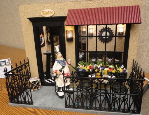 miniature dollhouse clubs near me