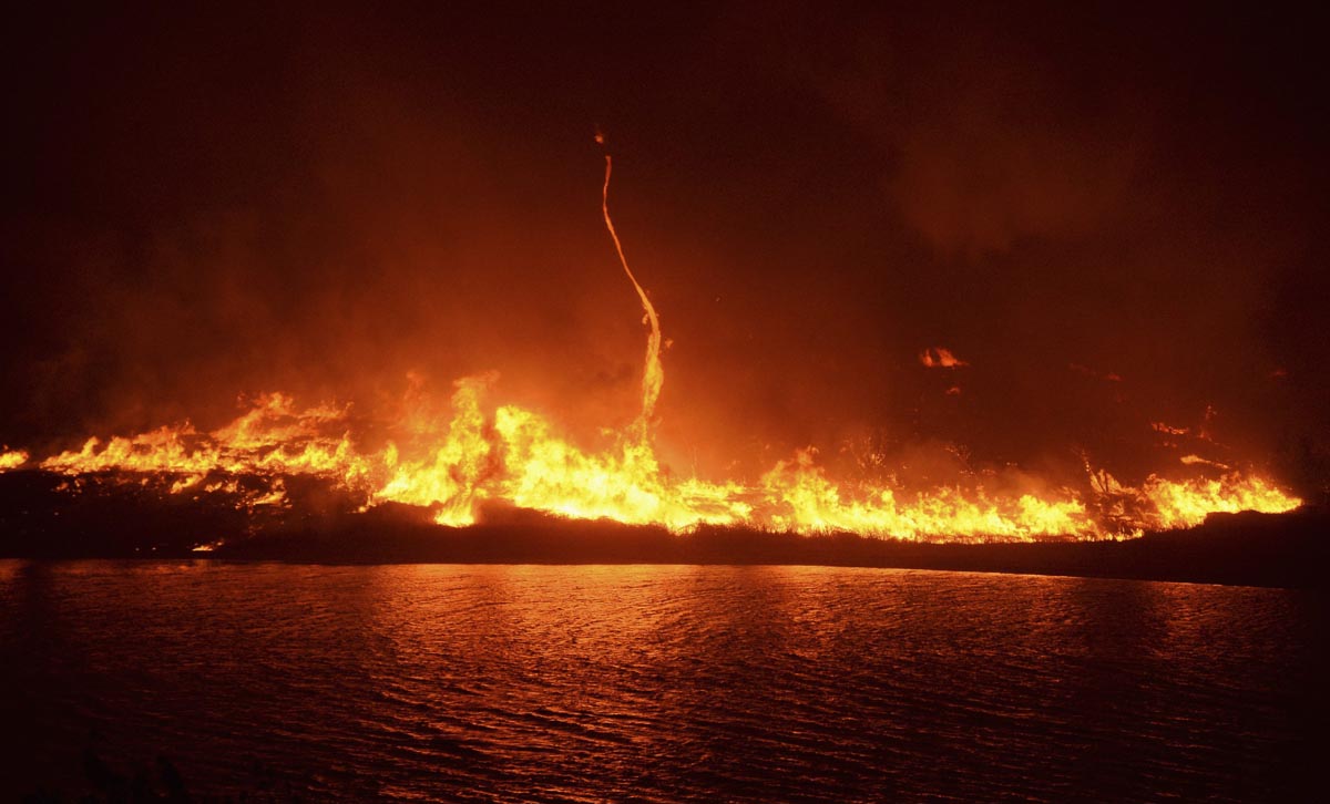 Lake Fire in California burns over 11,000 acres