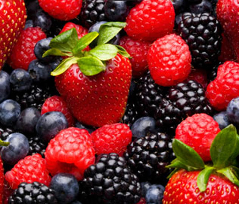 As frutas vermelhas são alimentos que atuam na prevenção contra o câncer