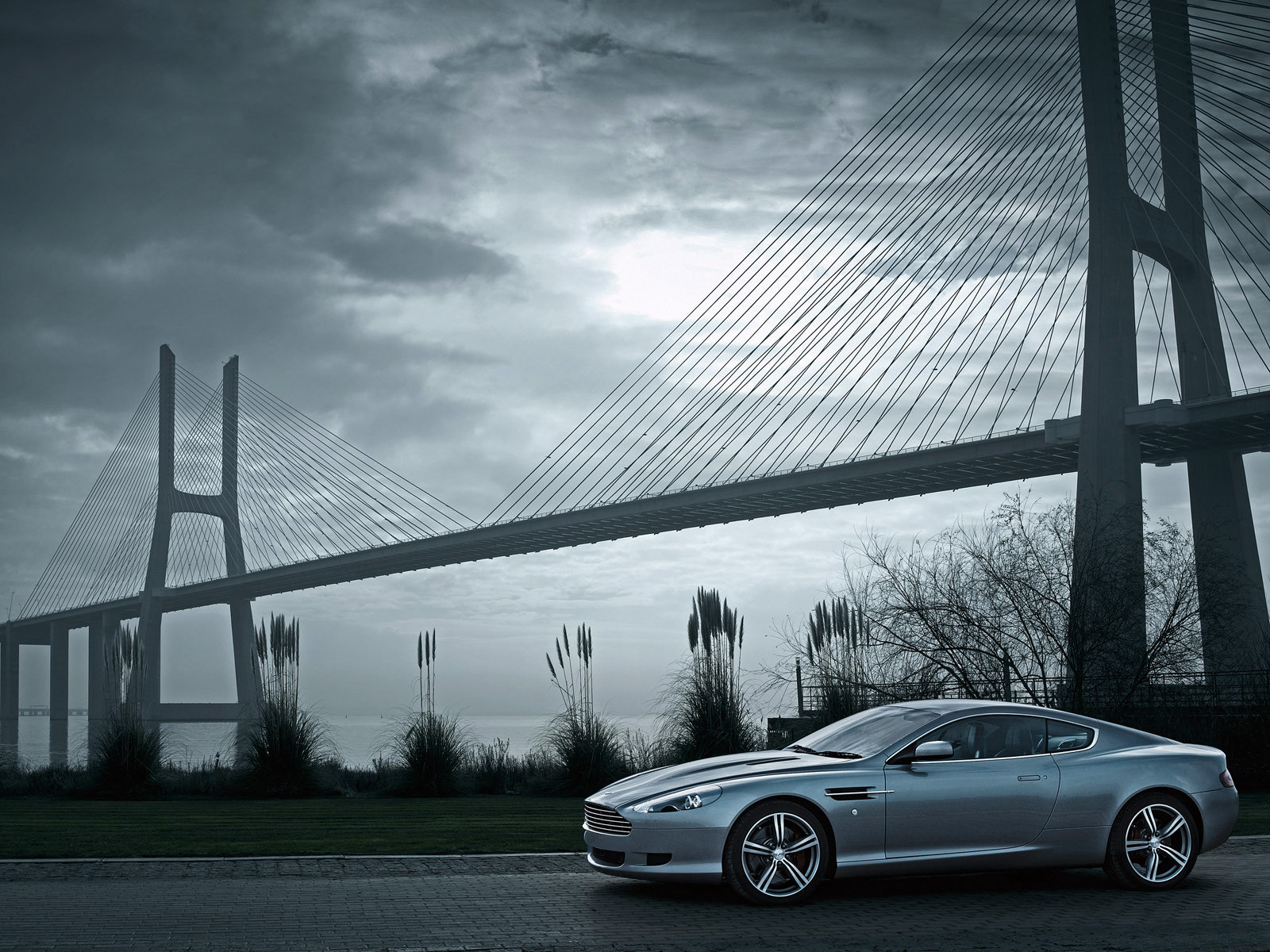 http://2.bp.blogspot.com/-xkdagZozyUg/T0T7mdllMmI/AAAAAAAADio/P8UYPxUKaD4/s1600/aston_martin_wallpaper.jpg