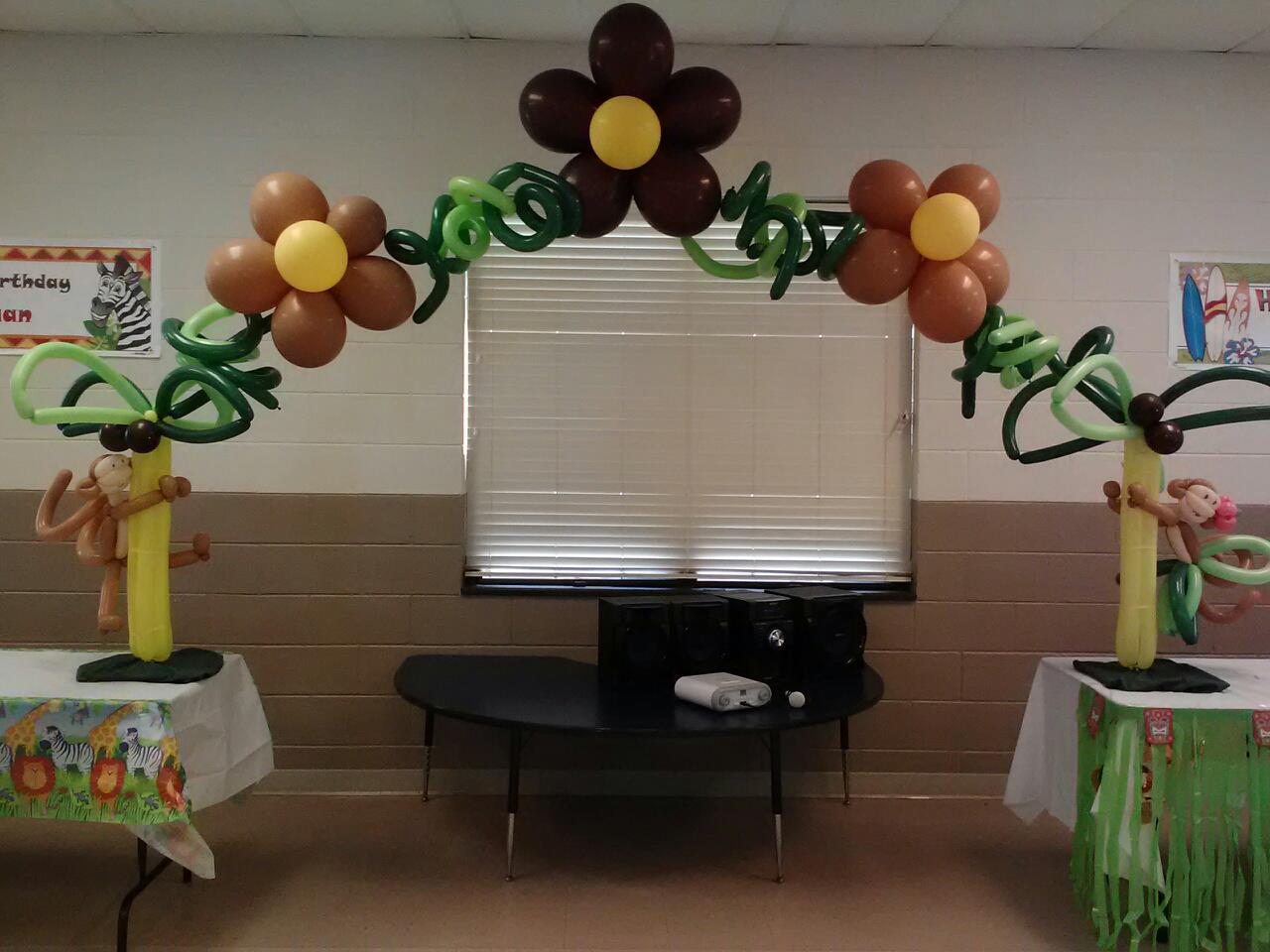 Capital Balloon Studios Jungle Themed Balloon Decor for Two Kiddo's