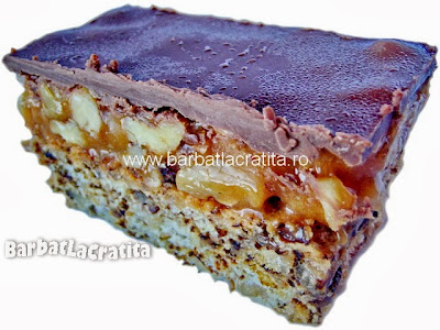 Prajitura cu nuca si crema caramel reteta