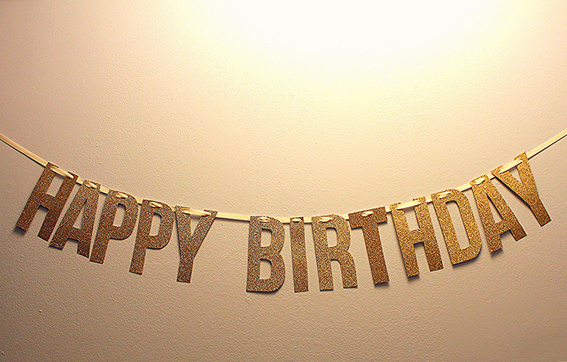 banner max photos banner letters
