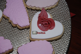 TARTA CORAZÓN Y GALLETAS DECORADAS TARTA+CORAZ%C3%93N+Y+GALLETAS-8