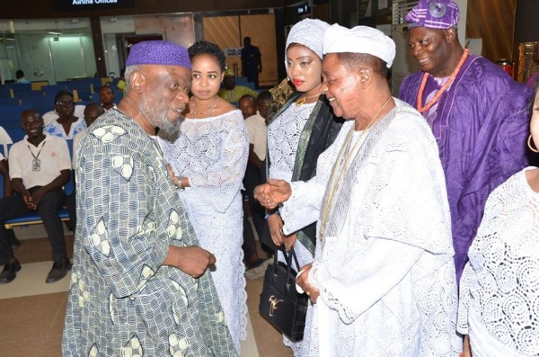 Alaafin of Oyo & his 4 wives arrive Abuja [Photos]