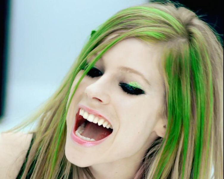 Avril lavigne nude pic - Real Naked Girls