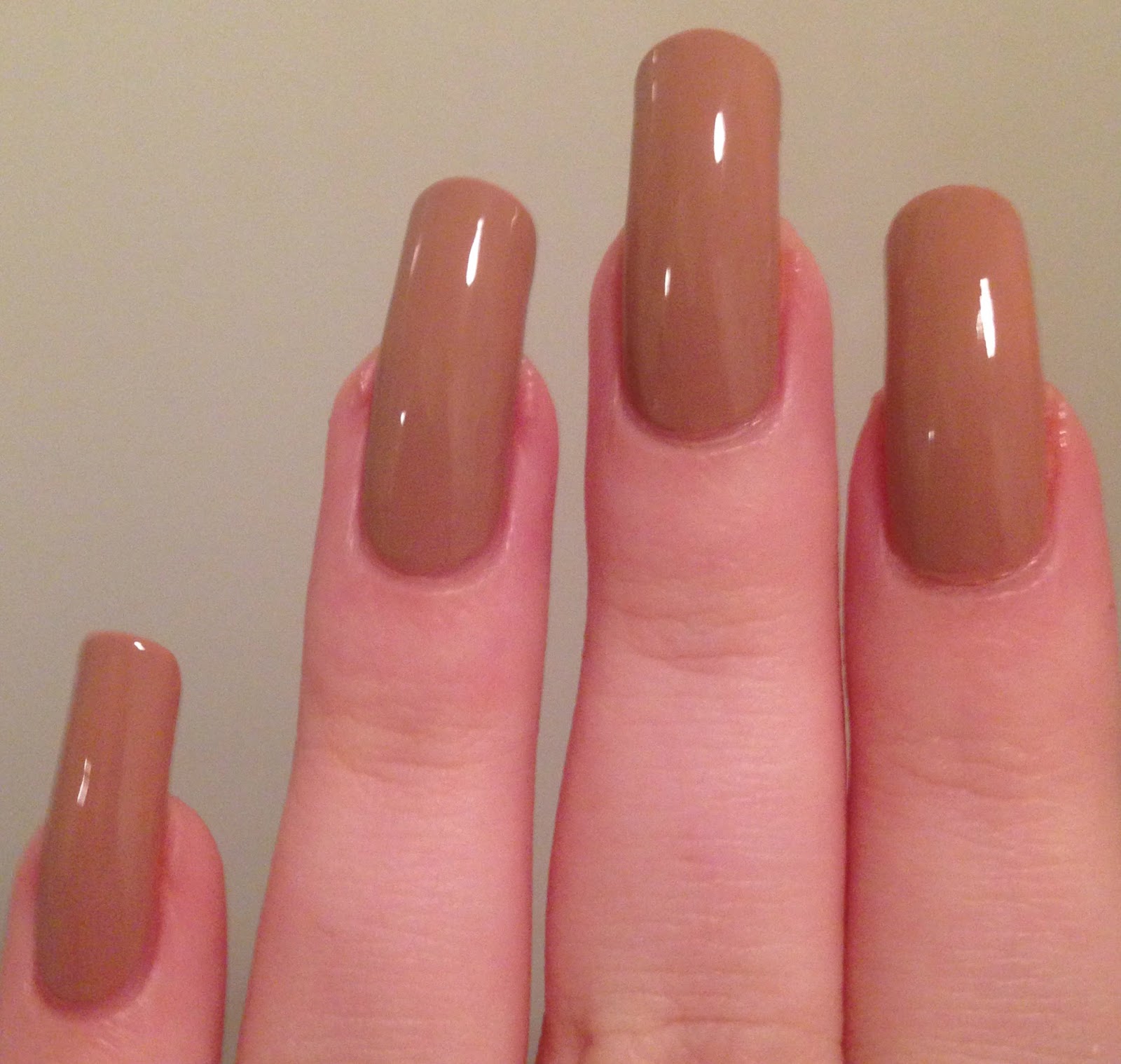 A Certain Becca Nails Nails Inc Gel Effect 'Uptown'