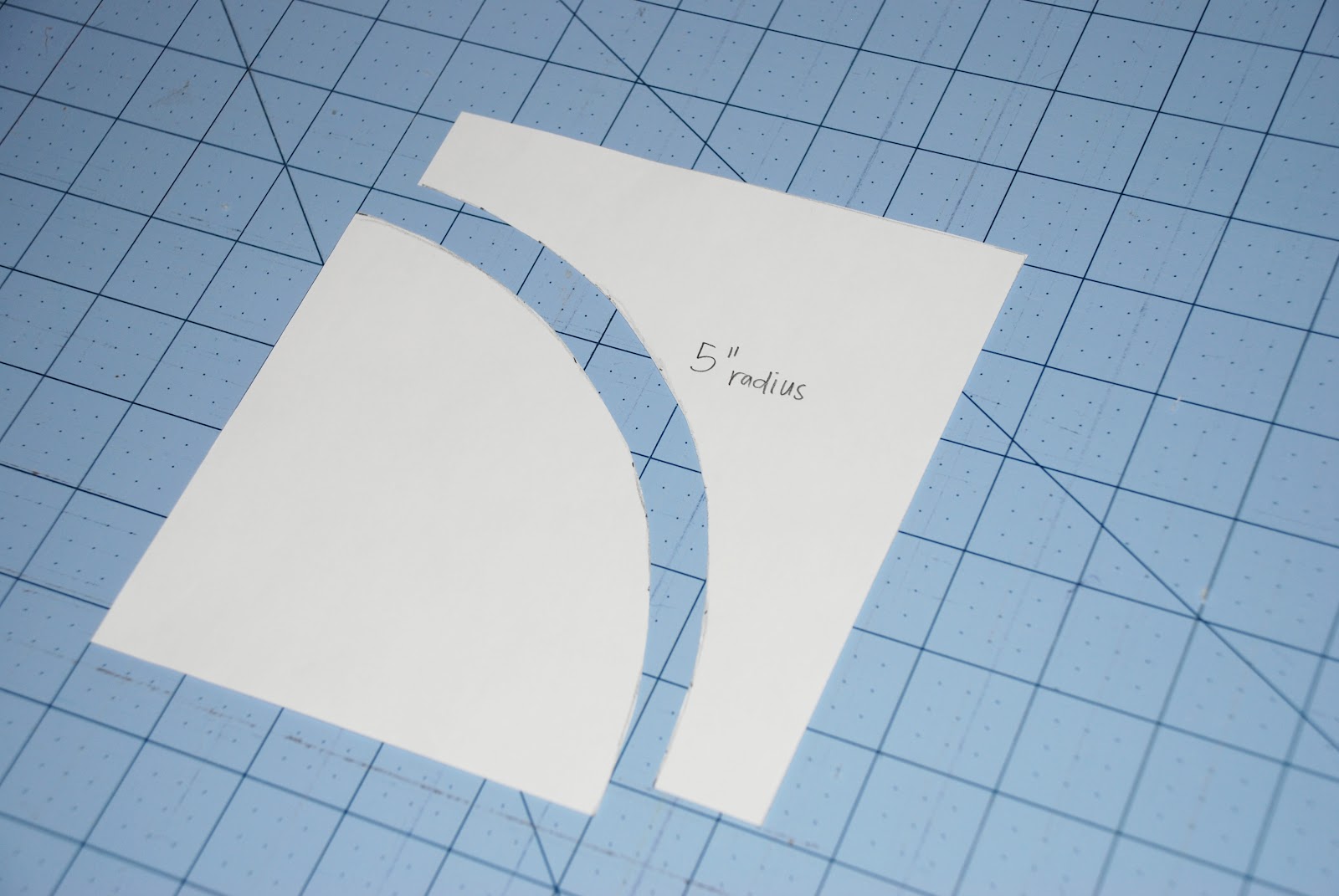 Charley, Dee, & Me Make Your Own QuarterCircle Template