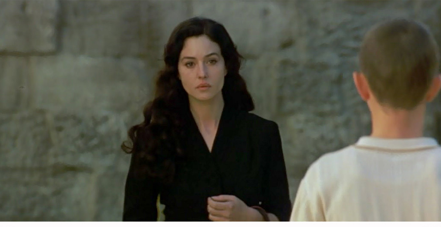 monica bellucci malena scene